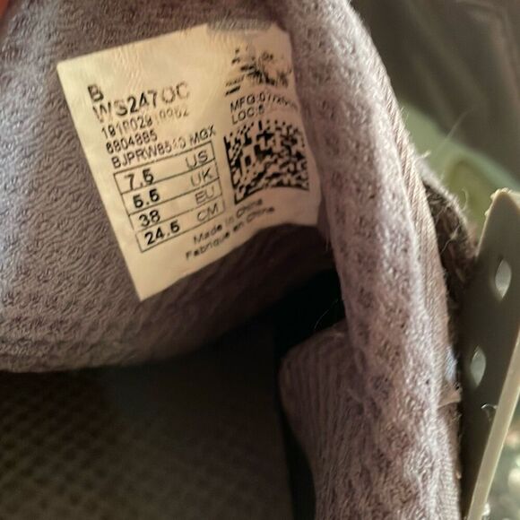 New balance Mint green grey jogging running sneakers women’s size 7.5 preowned - Picture 9 of 15